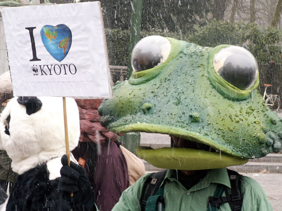 WWF loves Kyoto ......